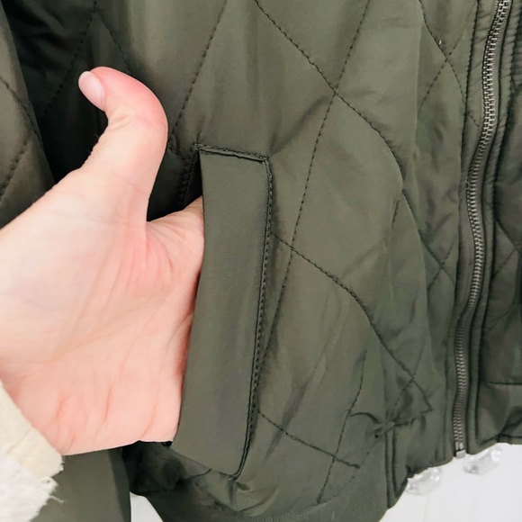 Thread & Supply olive green stand collar quilted bomber jacket women size Large - Picture 5 of 9